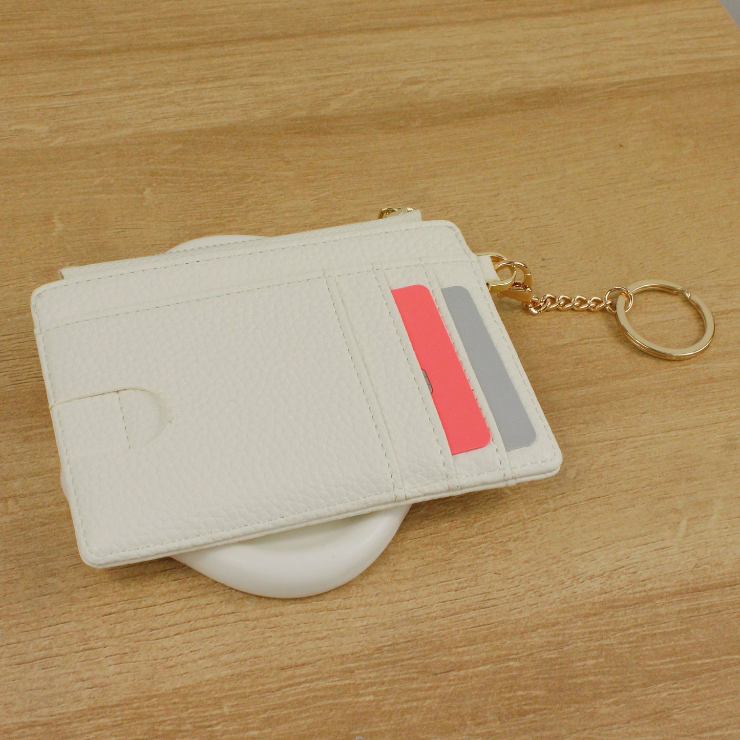 Pearly Pouch Leather Card Holder Keychain