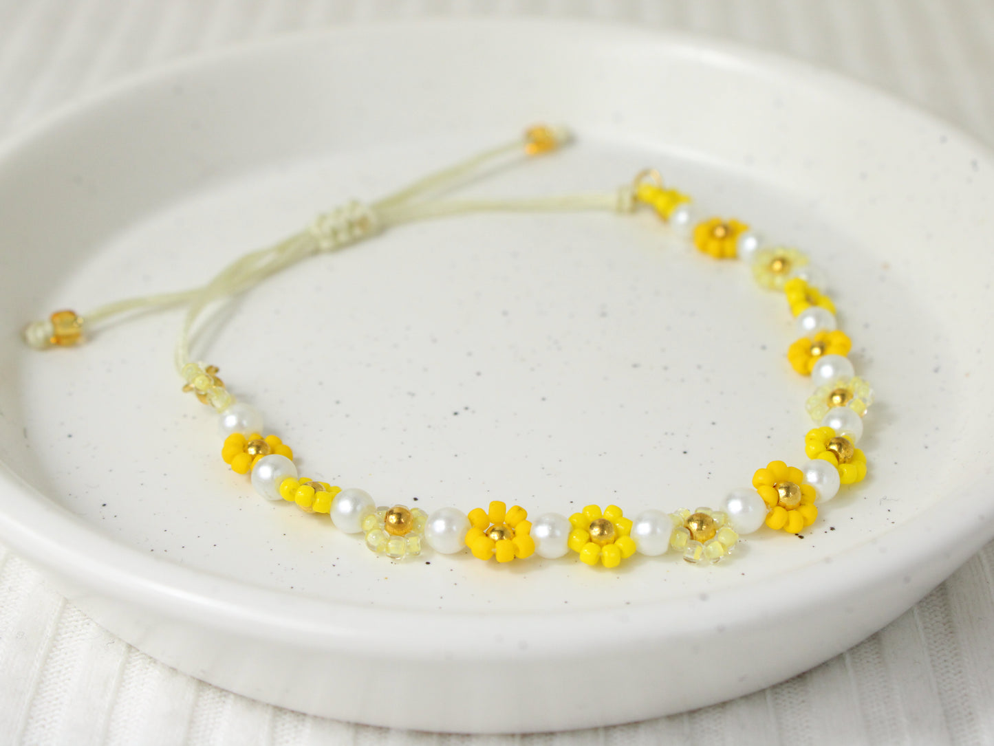 Set of 5 x Summer Flower Beaded Bracelets