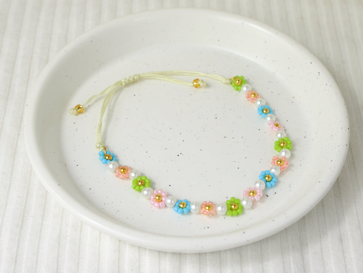 Set of 5 x Summer Flower Beaded Bracelets