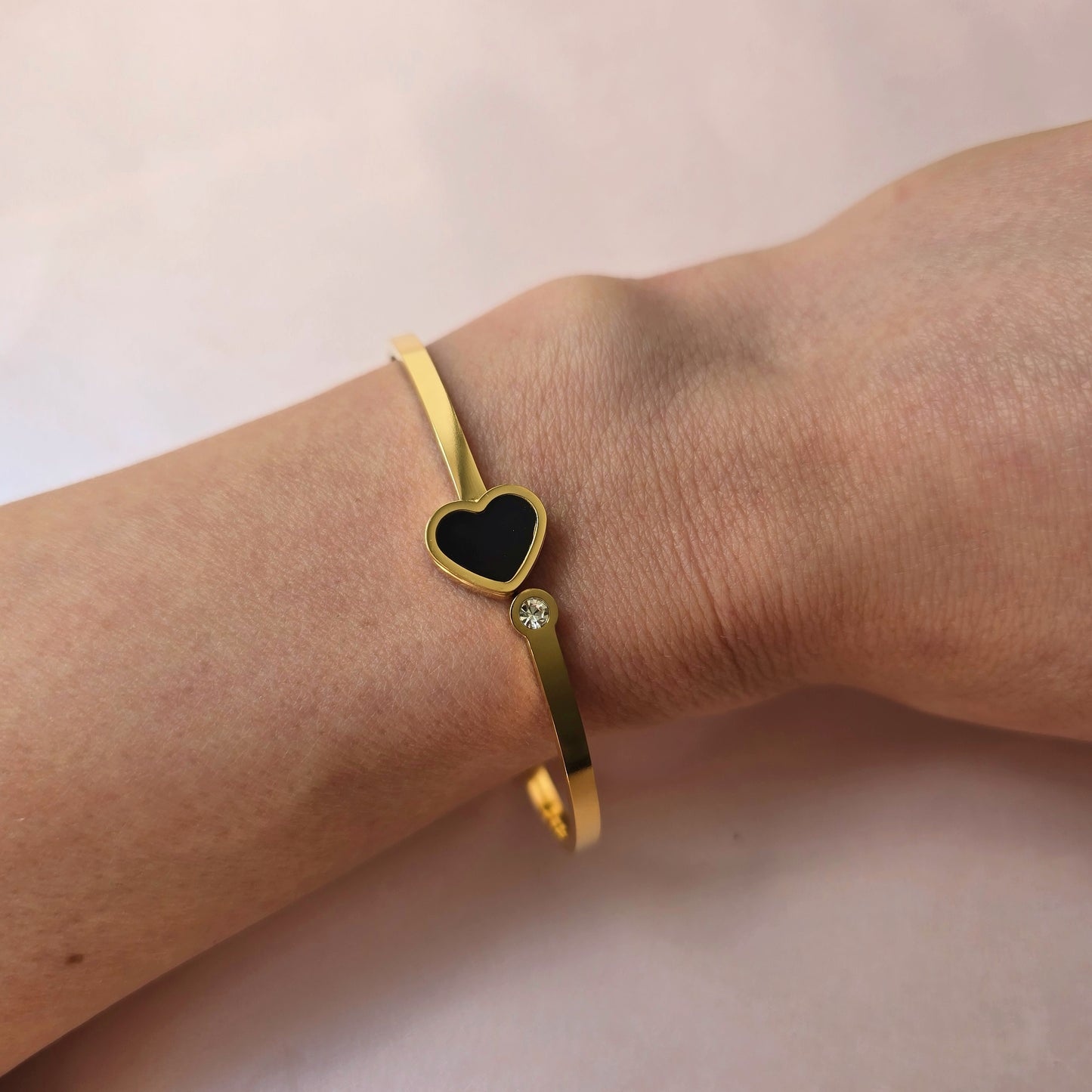 Gold Bracelet With Black Heart